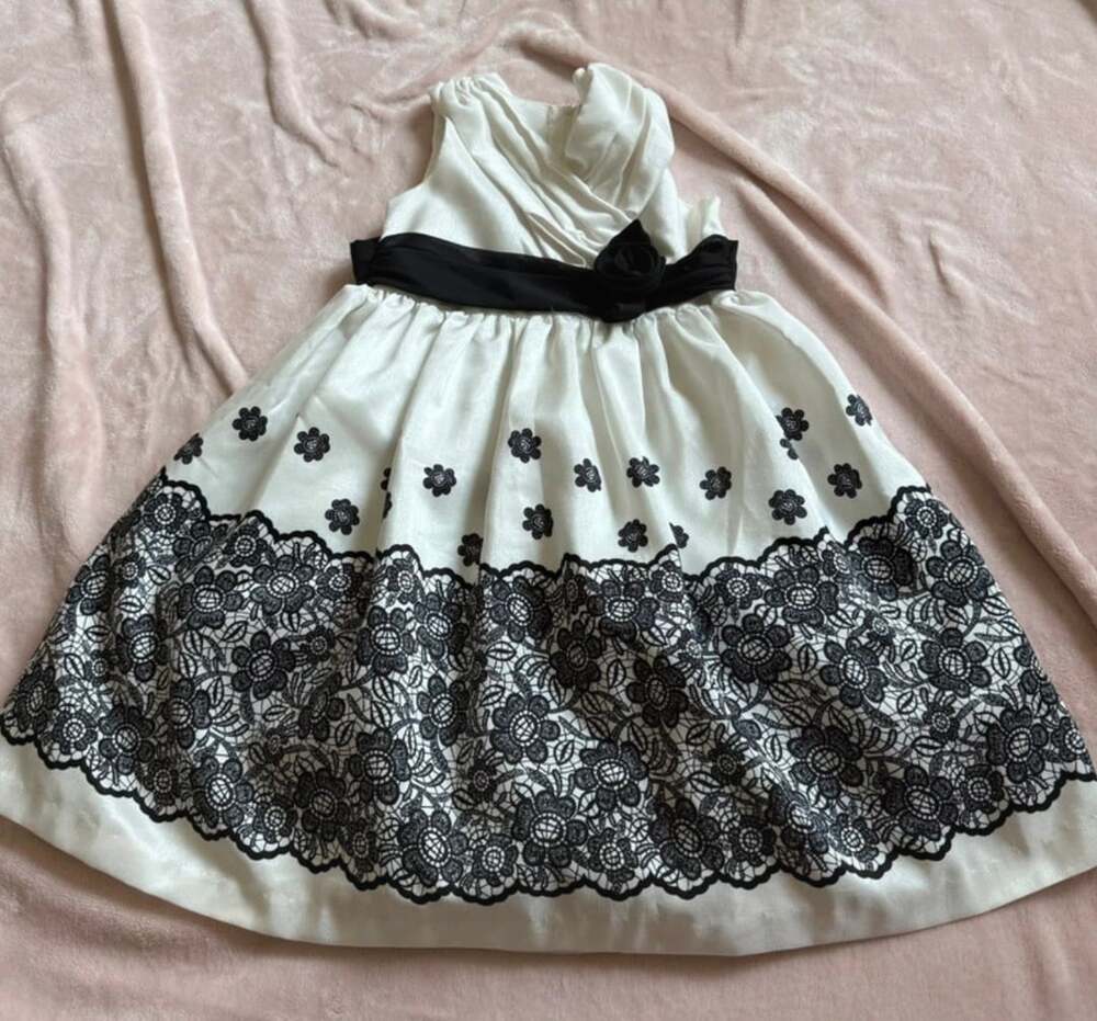 Bonnie Jean Party Dress Size 6 Ivory Black Floral Lace